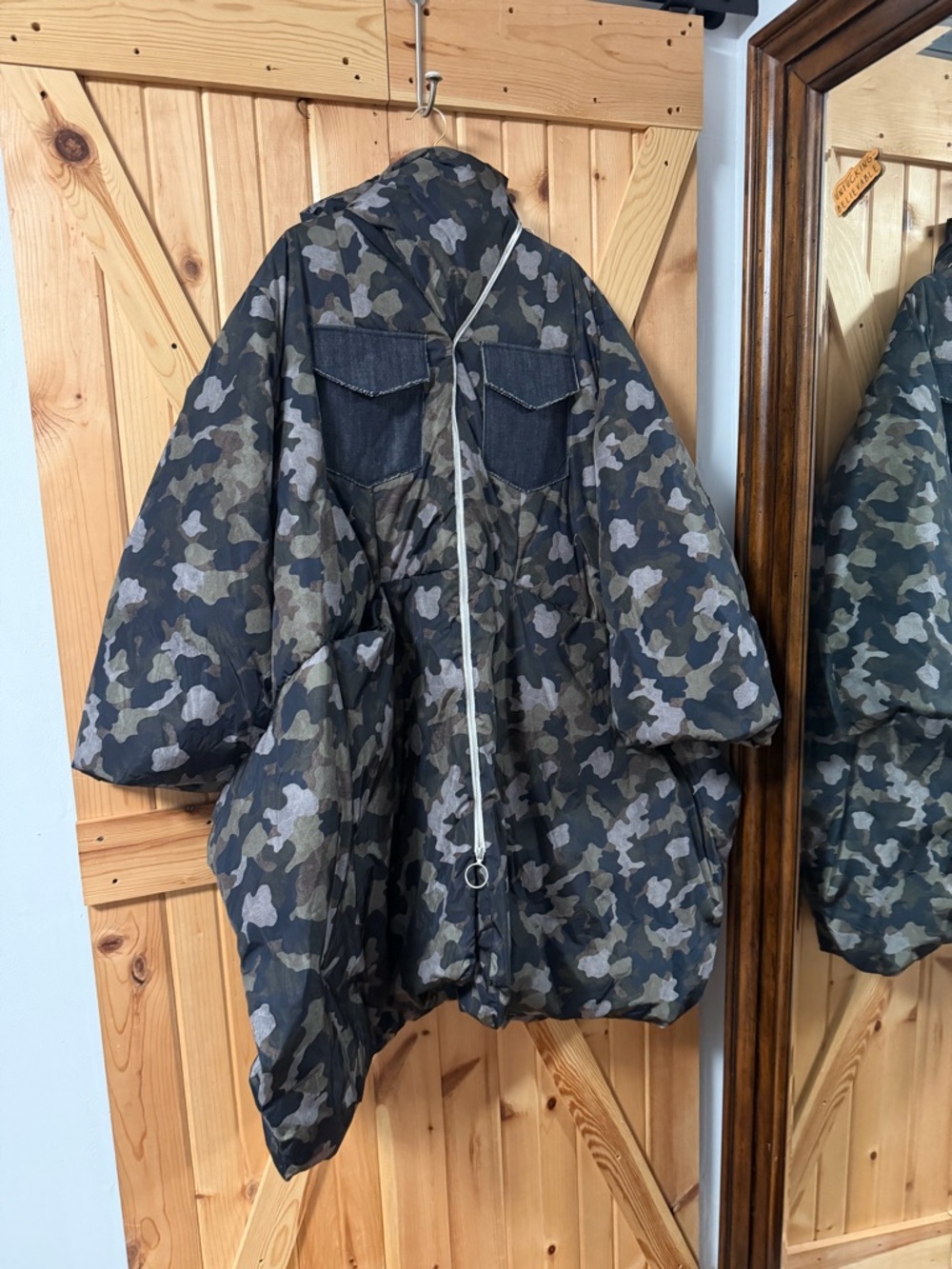 DAWEI Studio Oversized Camo Puffer Jacket Denim Pockets Hooded Size 34